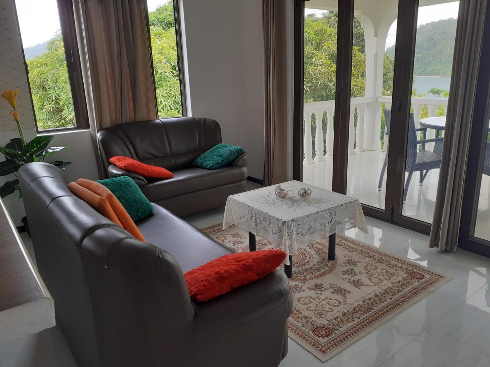 Gigi'S Self Catering Apartment Port Glaud Luaran gambar