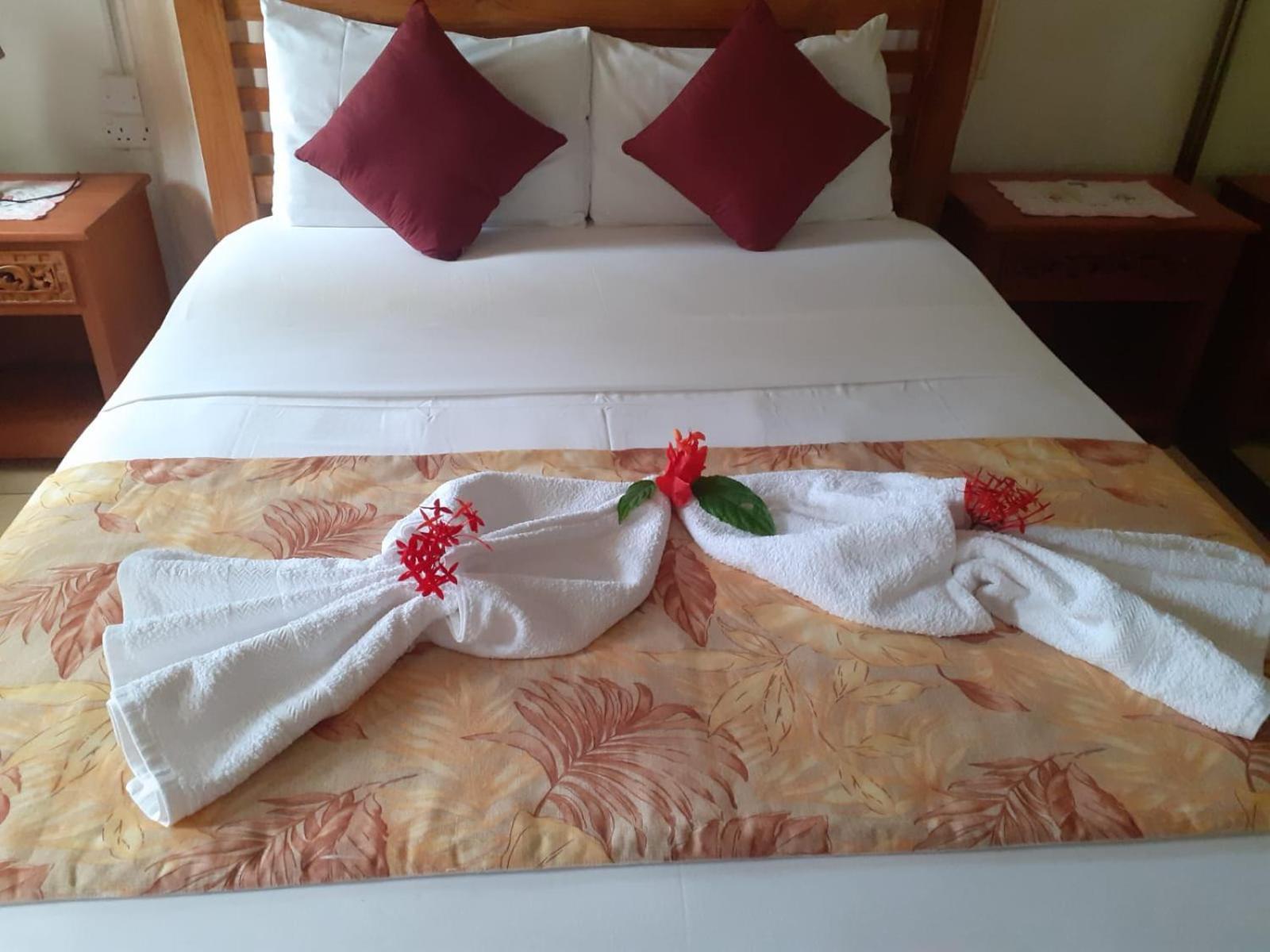 Gigi'S Self Catering Apartment Port Glaud Luaran gambar