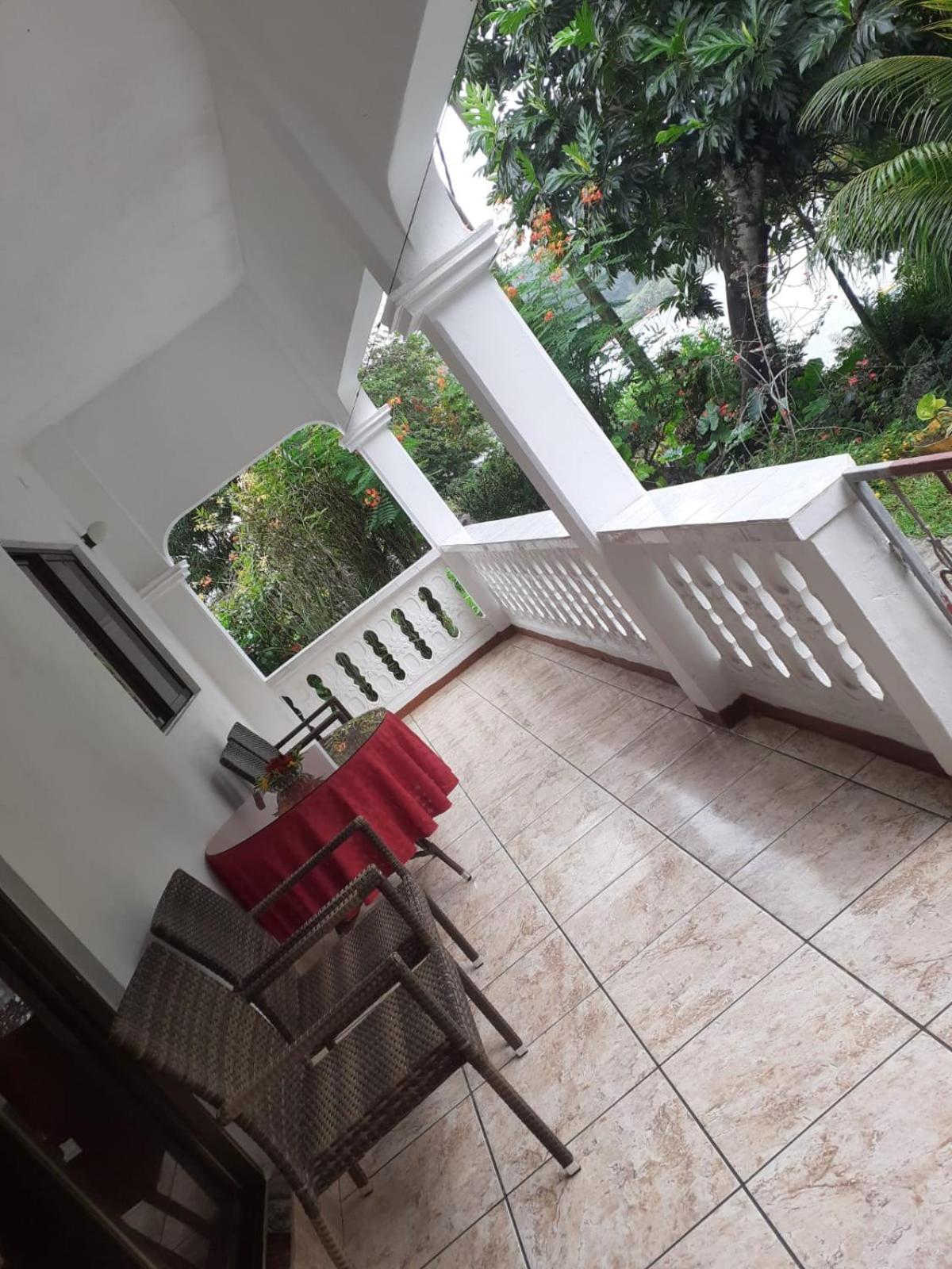 Gigi'S Self Catering Apartment Port Glaud Luaran gambar