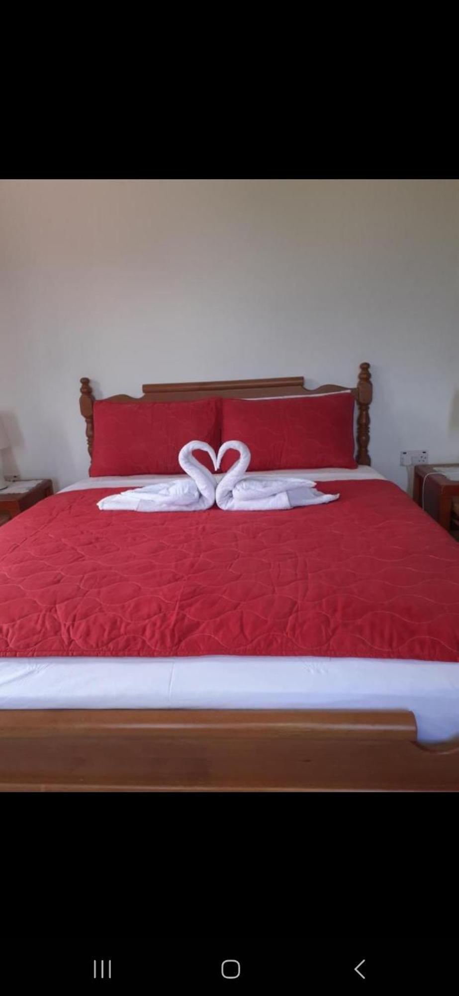 Gigi'S Self Catering Apartment Port Glaud Bilik gambar